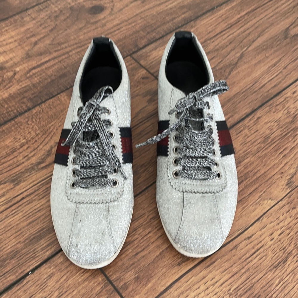 Gucci silver sneakers. Limited edition. Box